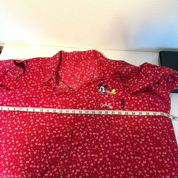 Disney Valentines Mickey Mouse Love Bug Embroidered Button Down Blouse Size 2X - Picture 8 of 8